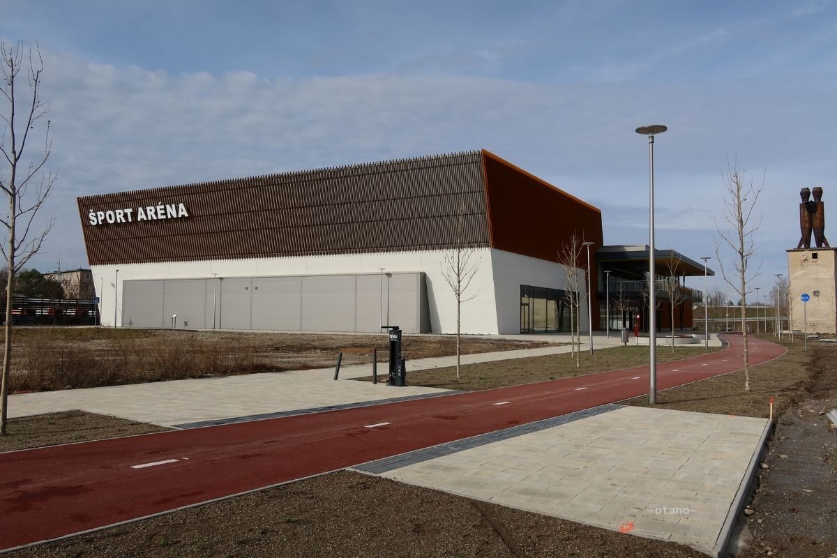 Šport Aréna Malacky – budova